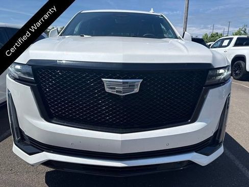 Certified 2024 Cadillac Escalade Sport Platinum w/ LPO, ONYX Package AWD/4WD image 6