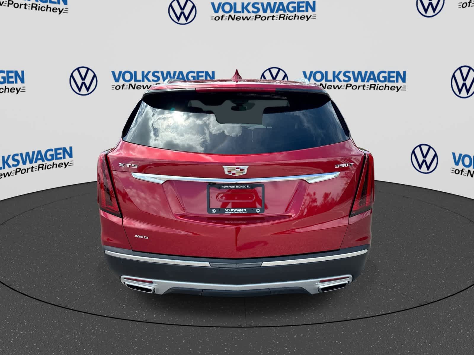 Used 2025 Cadillac XT5 Premium Luxury w/ LPO, Floor Liner Package AWD/4WD image 13