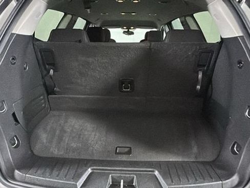 Used 2017 Chevrolet Traverse LT w/ Style and Technology Package AWD/4WD image 27
