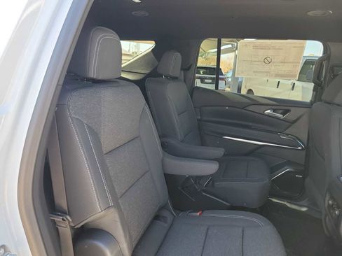New 2026 Chevrolet Traverse LT w/ Enhanced Driving Package FWD image 21