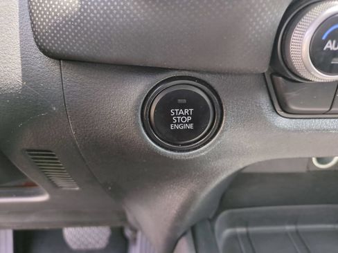 Used 2025 MAZDA CX-50 AWD 2.5 S w/ Select Package image 22