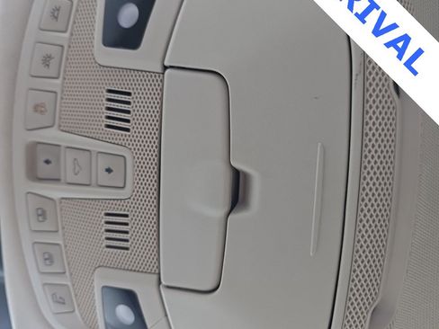 Used 2020 Lincoln Navigator Reserve w/ Equipment Group 208A Reserve image 28