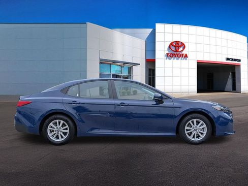 Used 2025 Toyota Camry LE FWD image 8