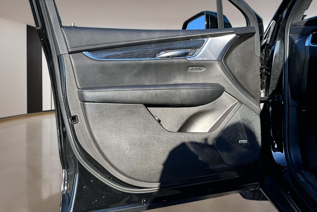 Used 2023 Cadillac XT5 Premium Luxury AWD/4WD image 18