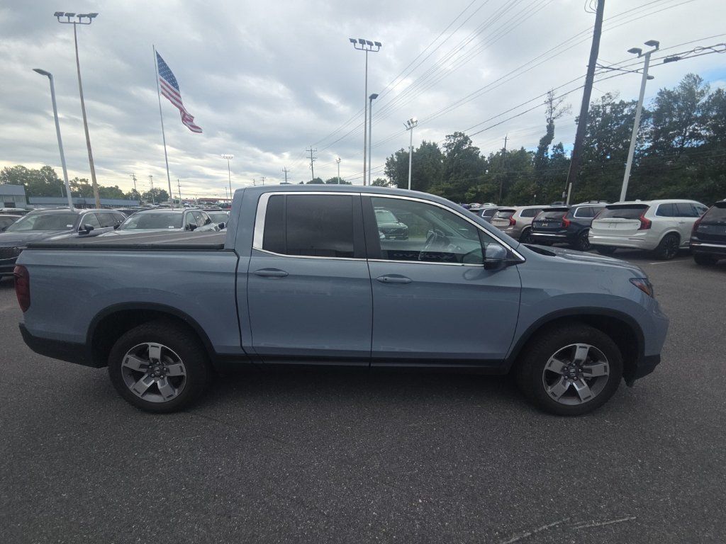 Used 2024 Honda Ridgeline RTL image 4