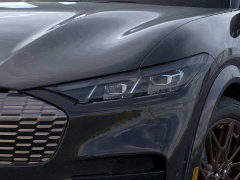 New 2025 Ford Mustang Mach-E GT w/ Bronze Appearance Package image 18