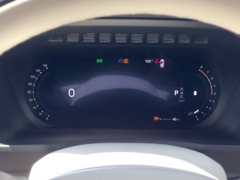 New 2026 Volvo XC90 B5 Ultra w/ Protection Package image 15