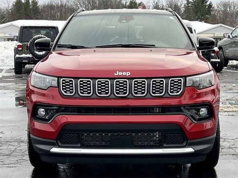 New 2025 Jeep Compass Limited image 39
