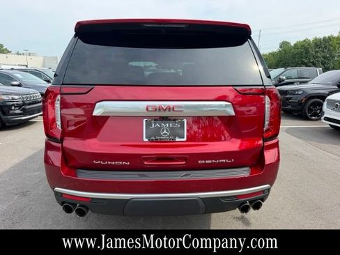 Used 2024 GMC Yukon Denali AWD/4WD image 8