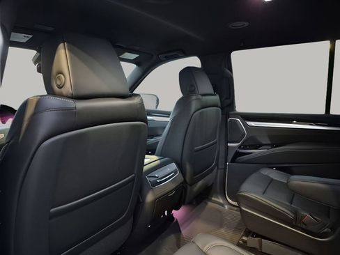 Used 2026 Cadillac Escalade 2WD w/ LPO, Floor Liner Package image 18