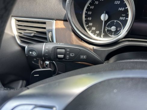 Used 2014 Mercedes-Benz ML 350 4MATIC image 10