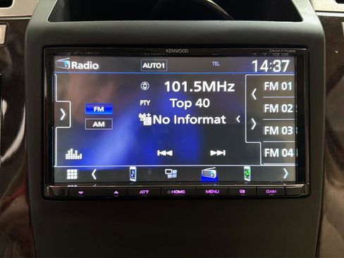 Used 2007 Cadillac Escalade AWD w/ Climate Package image 25