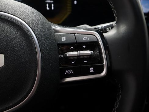 Used 2025 Kia Sorento S w/ Panoramic Sunroof Package FWD image 30