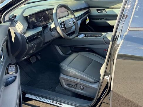 New 2026 Nissan Murano Platinum w/ Cargo Package AWD/4WD image 10