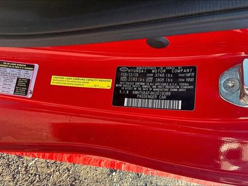 Used 2019 Hyundai Veloster 2.0 Premium image 16