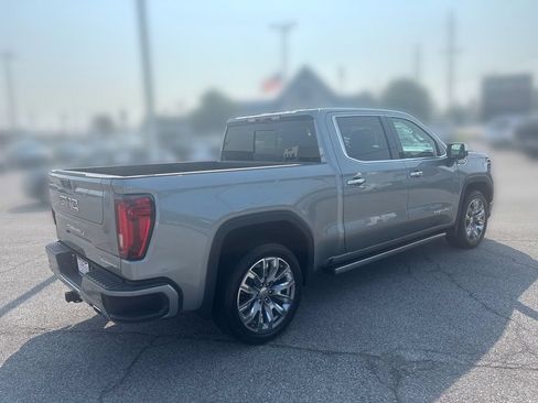 Used 2024 GMC Sierra 1500 Denali w/ Denali Reserve Package AWD/4WD image 8