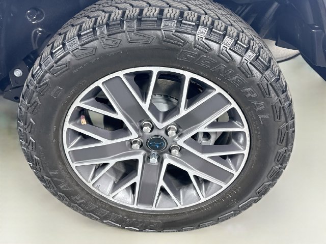 Used 2024 Jeep Wrangler High Altitude AWD/4WD image 31