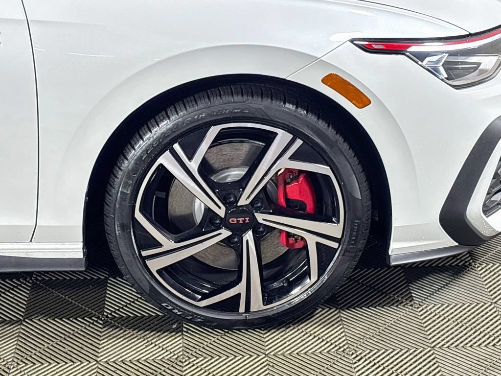 New 2026 Volkswagen GTI SE FWD image 24