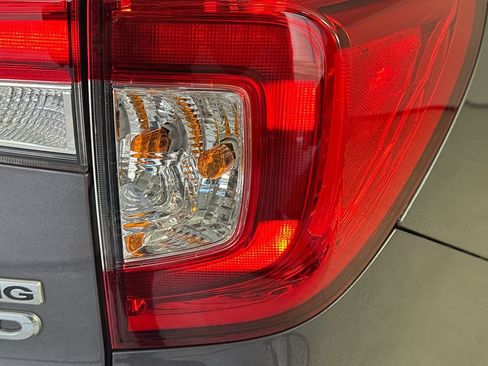 Used 2022 Honda Pilot Touring image 34