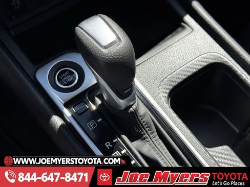 Used 2025 Nissan Sentra SV image 20