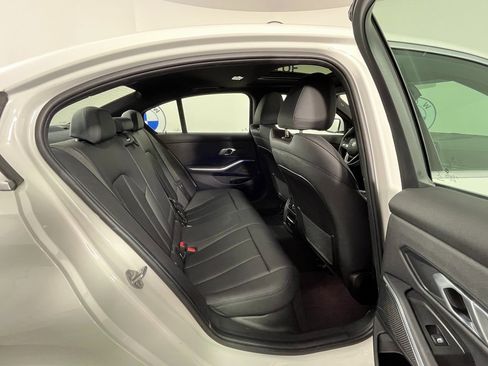 Used 2021 BMW 330i xDrive Sedan w/ Premium Package image 19