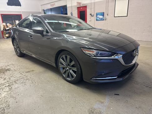 Used 2018 MAZDA MAZDA6 Signature FWD image 1