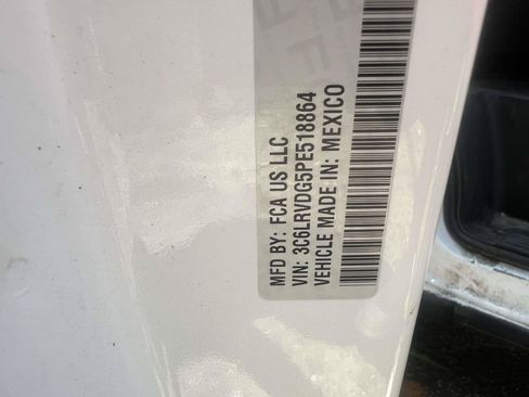Used 2023 RAM ProMaster 2500 FWD image 21