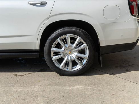 Used 2024 Chevrolet Tahoe High Country w/ Advanced Technology Package AWD/4WD image 35