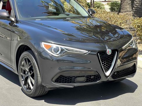 Used 2021 Alfa Romeo Stelvio Sprint w/ Nero Edizione RWD image 53