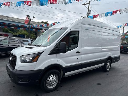 Used 2023 Ford Transit 250 148 High Roof Extended AWD image 7