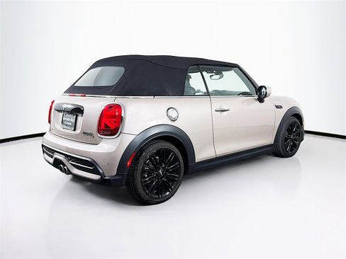 Used 2024 MINI Cooper S image 14