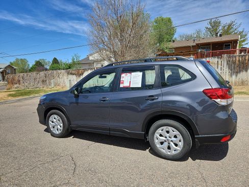 Used 2021 Subaru Forester image 5
