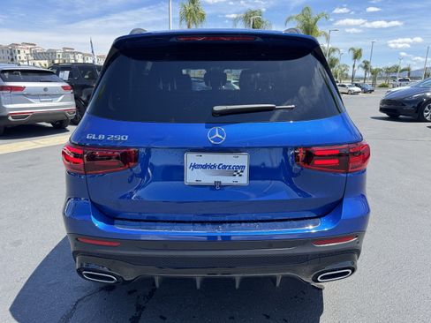 Used 2024 Mercedes-Benz GLB 250 image 9