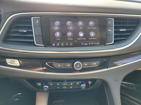 Used 2021 Buick Enclave Essence w/ Sound and Sites Package image 23