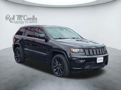 Used 2021 Jeep Grand Cherokee Laredo X RWD image 1