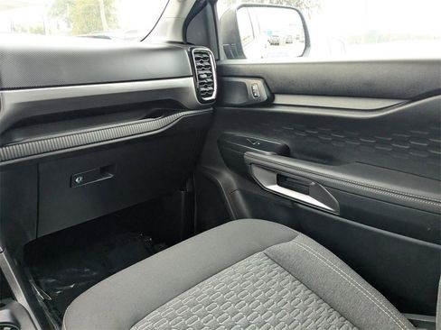 Used 2024 Ford Ranger XLT w/ FX4 Off-Road Package image 16