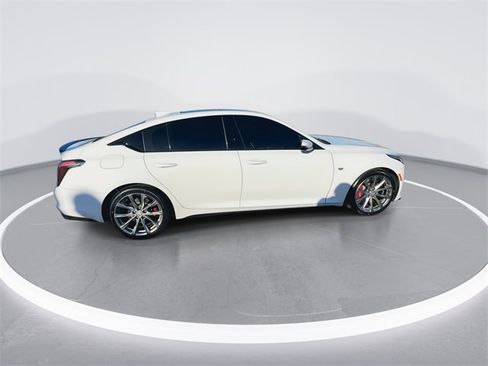 Used 2023 Cadillac CT5 Sport w/ Technology Package image 9