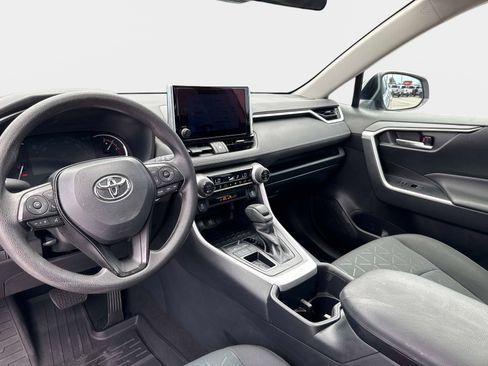 Used 2023 Toyota RAV4 XLE w/ Convenience Package image 15