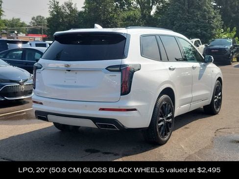 Used 2024 Cadillac XT6 Sport w/ Technology Package AWD/4WD image 3
