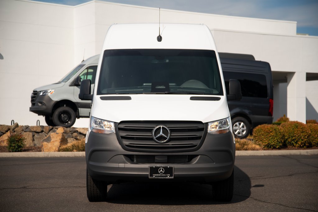 New 2026 Mercedes-Benz Sprinter 2500 image 2
