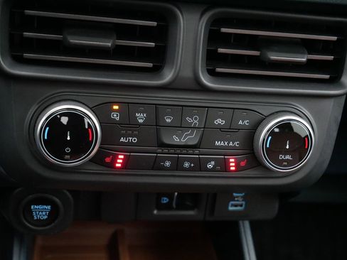 Used 2023 Ford Maverick Lariat w/ Lariat Luxury Package image 25