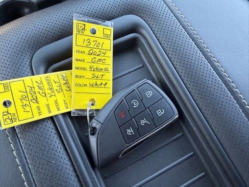 Certified 2024 GMC Yukon XL SLT image 33