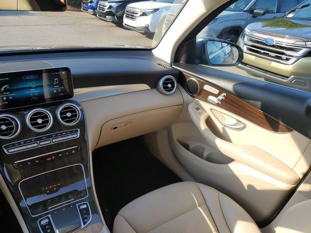 Used 2021 Mercedes-Benz GLC 300 image 10