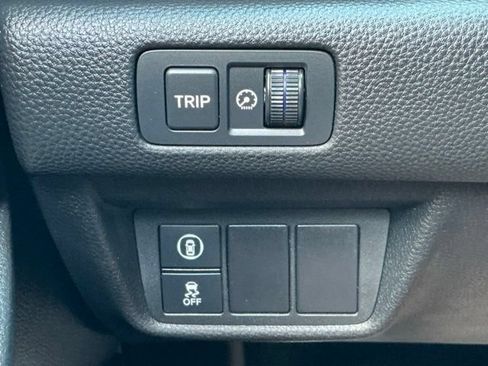 Used 2019 Honda Accord Sport image 18