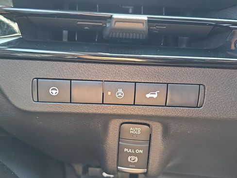 Certified 2025 Nissan Murano SL AWD/4WD image 33