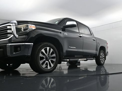 Used 2019 Toyota Tundra Limited w/ Limited Premium Package AWD/4WD image 30