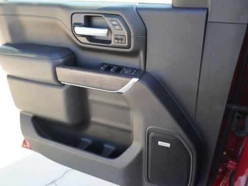 Used 2023 GMC Sierra 3500 Denali image 22