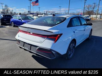 New 2025 Hyundai Elantra SEL video 3