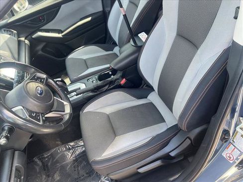 Used 2019 Subaru Crosstrek 2.0i Premium AWD/4WD image 11