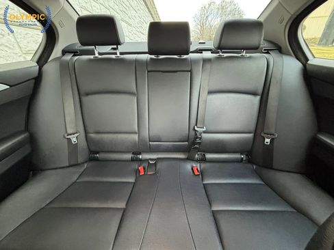 Used 2016 BMW 528i Sedan image 42